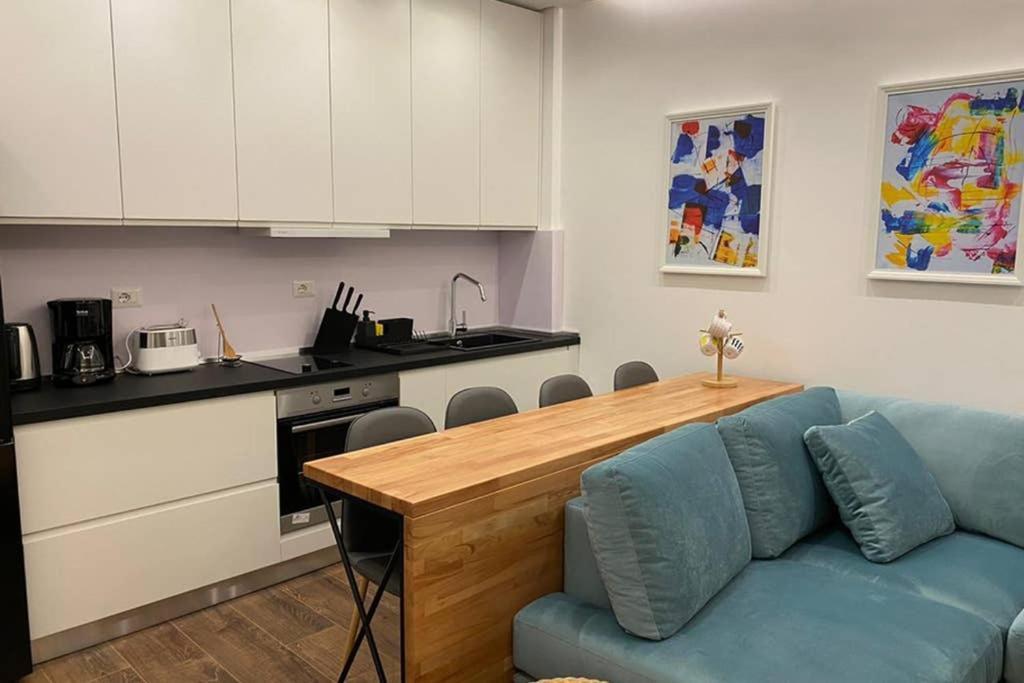 Moho Residences Korce Buitenkant foto